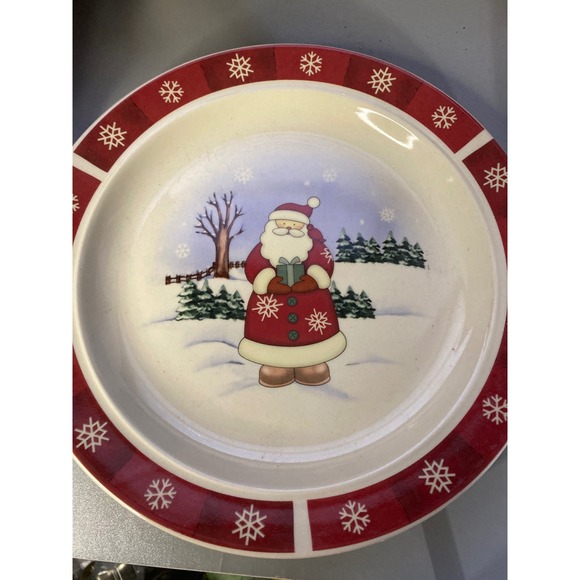 Christmas Santa Plate Red Snowflake Holiday Winter Ceramic 9 Inch Dish - Picture 1 of 3